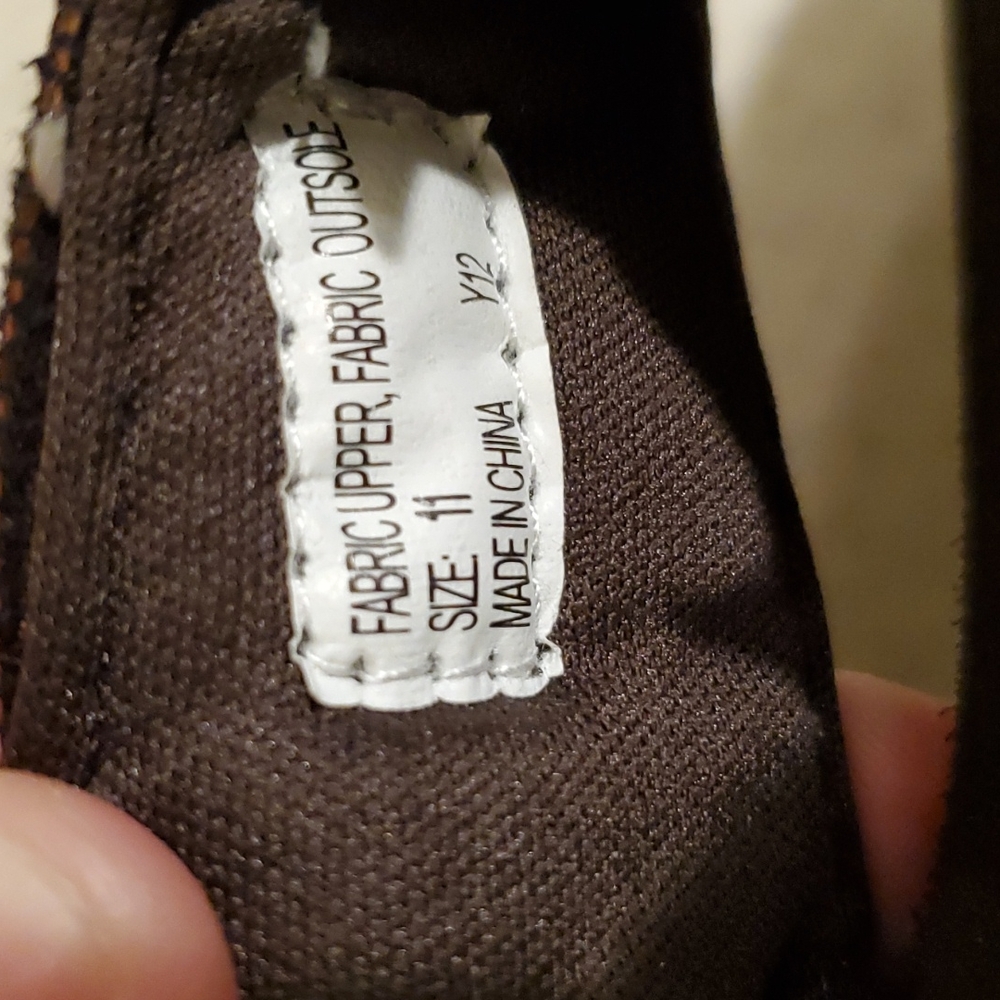 NWOT!  Western bling flip flops - Picture 8 of 11